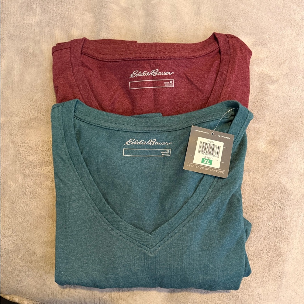 Eddie Bauer V-Neck long sleeve Tee